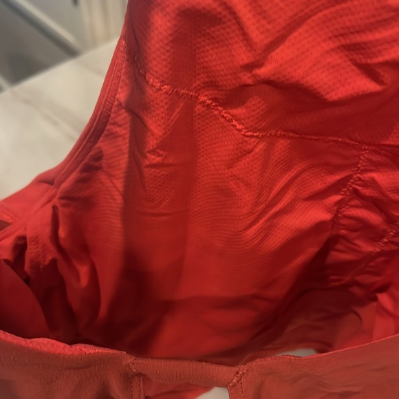 High neck conscious crop (L) - Picture 4 of 5